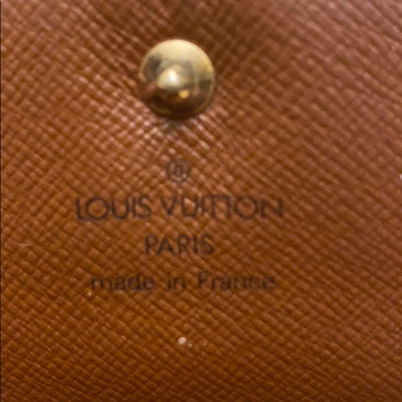 Louis Vuitton Vintage Trifold Wallet - Picture 7 of 9